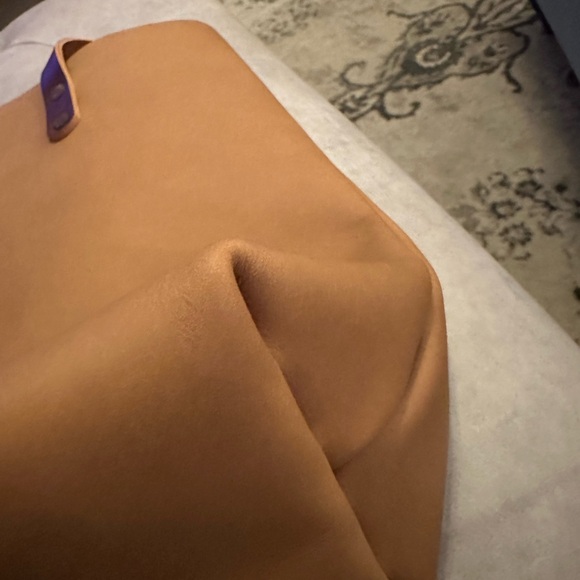 KMM & Co Leather Tote (NWOT) - Picture 5 of 10